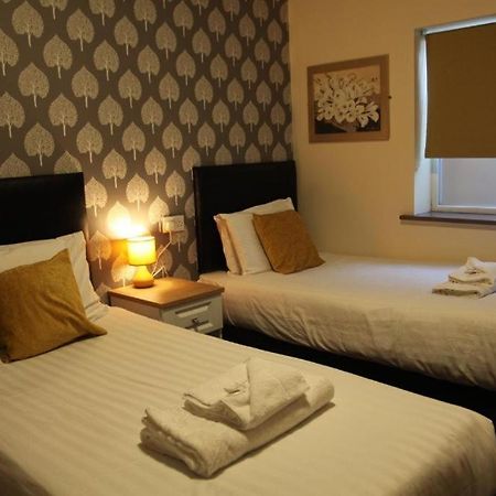 Minworth Lodge ภายนอก รูปภาพ